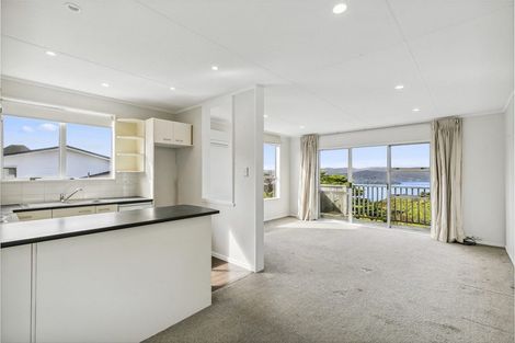 Photo of property in 24a Gurkha Crescent, Khandallah, Wellington, 6035