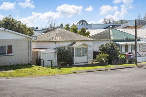 Photo of property in 7 Queen Street, Paeroa, 3600