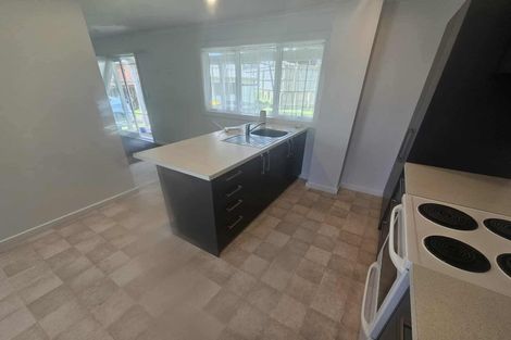 Photo of property in 15 Mahoe Street, Levin, 5510