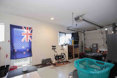 Photo of property in 63 Ngatai Road, Otumoetai, Tauranga, 3110