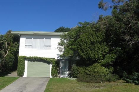 Photo of property in 8 Chorley Grove, Churton Park, Wellington, 6037