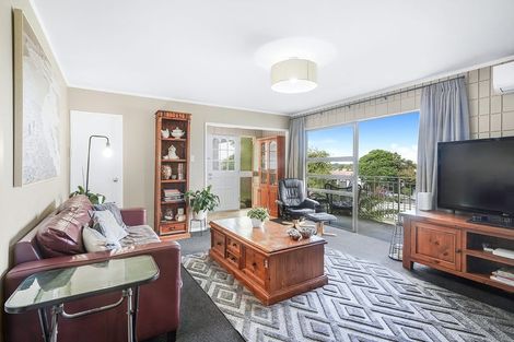 Photo of property in 10u7 Hunter Street, Hamilton Lake, Hamilton, 3204