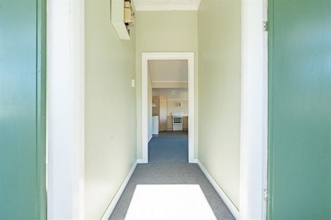 Photo of property in 5 Moore Street, Milton, 9220
