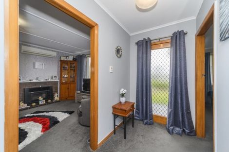 Photo of property in 19 Pembroke Street, Highbury, Palmerston North, 4412