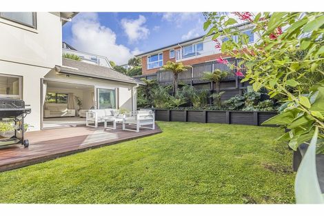 Photo of property in 12 Whitu Street, Khandallah, Wellington, 6035