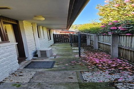 Photo of property in 1/51 Landsdowne Terrace, Cashmere, Christchurch, 8022