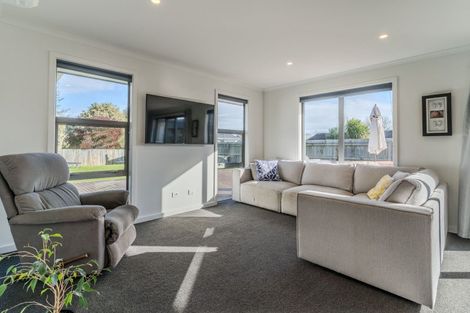 Photo of property in 6 Nore Street, Waihola, Milton, 9073