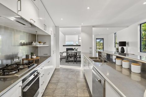 Photo of property in 63a Beresford Street, Bayswater, Auckland, 0622