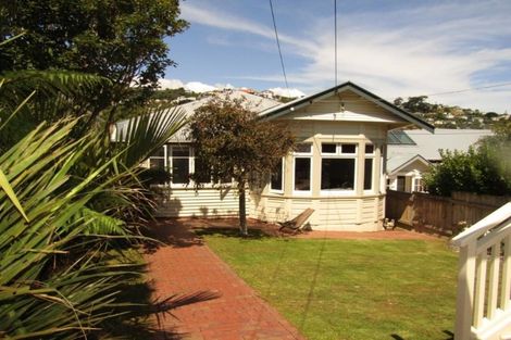 Photo of property in 49 Eden Street, Island Bay, Wellington, 6023