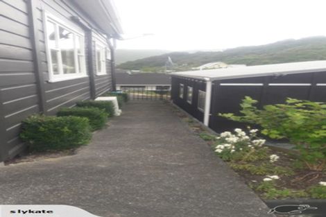 Photo of property in 15 Chamberlain Road, Karori, Wellington, 6012