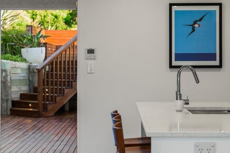 Photo of property in 55 Accolage Boulevard, Kumeu, 0810