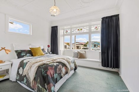 Photo of property in 76 Ira Street, Miramar, Wellington, 6022