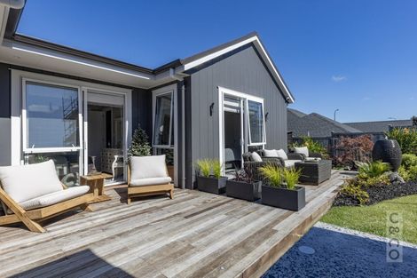 Photo of property in 61 Pitoitoi Drive, Riverhead, 0820