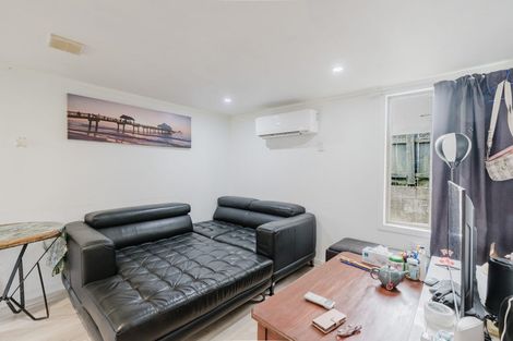 Photo of property in 4 Bremridge Place, Melville, Hamilton, 3206