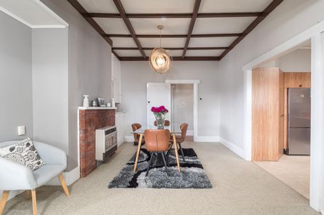 Photo of property in 19 Williams Street, Cambridge, 3434