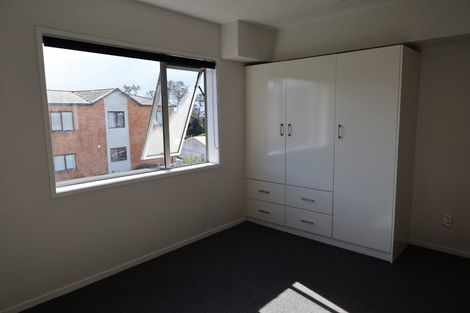 Photo of property in 60 Niu Lane, Te Atatu South, Auckland, 0610