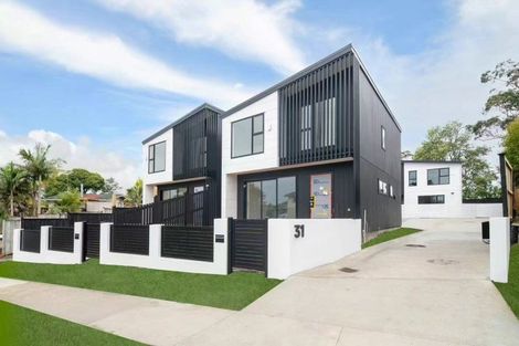 Photo of property in 31 Kurnell Drive, Botany Downs, Auckland, 2010
