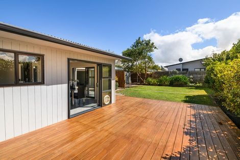 Photo of property in 69 Florence Avenue, Palmerston North, 4414