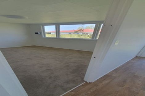 Photo of property in 138 Don Buck Road, Massey, Auckland, 0614