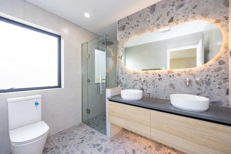 Photo of property in 30 Awanui Road, Red Beach, 0932