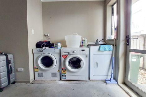Photo of property in 3u4 Edgecumbe Street, Whitiora, Hamilton, 3200