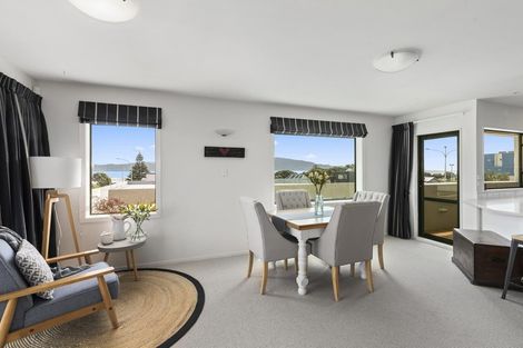 Photo of property in 2a/25 Maclean Street, Paraparaumu Beach, Paraparaumu, 5032