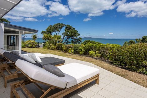 Photo of property in 62 Sharon Road, Waiake, Auckland, 0630