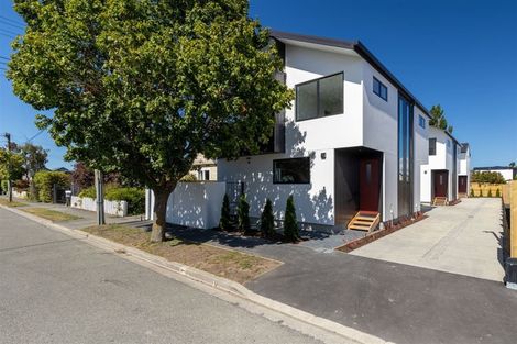 Photo of property in 86a Olliviers Road, Phillipstown, Christchurch, 8011