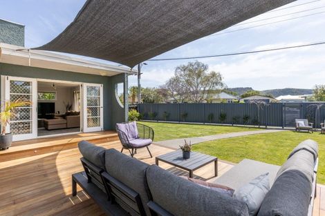 Photo of property in 99 Avondale Road, Greenmeadows, Napier, 4112