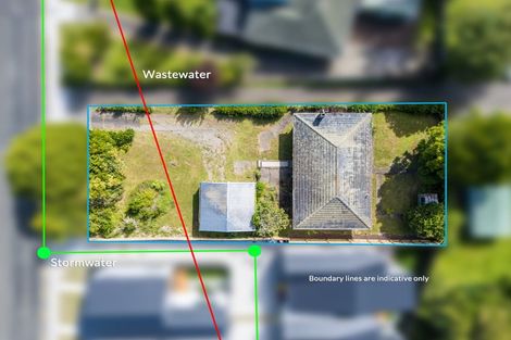Photo of property in 23 Smythe Road, Henderson, Auckland, 0612