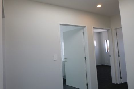 Photo of property in 21b Chippendale Crescent, Birkdale, Auckland, 0626