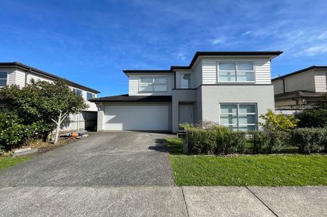 Photo of property in 3 Lorenzo Way, Flat Bush, Auckland, 2016