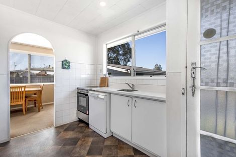 Photo of property in 68 Reelick Avenue, Pakuranga Heights, Auckland, 2010