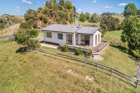 Photo of property in 1162 Churchill Road, Pukekawa, Tuakau, 2696