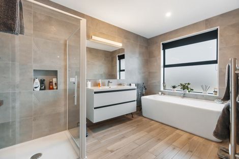 Photo of property in 39 Missy Crescent, Mount Pisa, Cromwell, 9383