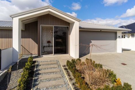 Photo of property in 1 Charlotte Drive, Omokoroa, 3114