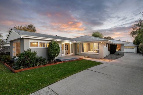 Photo of property in 223 Memorial Avenue, Burnside, Christchurch, 8053