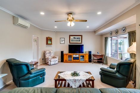 Photo of property in 28 Balmoral Street, Taradale, Napier, 4112