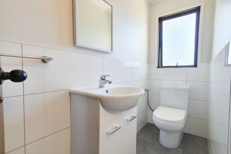Photo of property in 2/35 Salisbury Road, Birkdale, Auckland, 0626