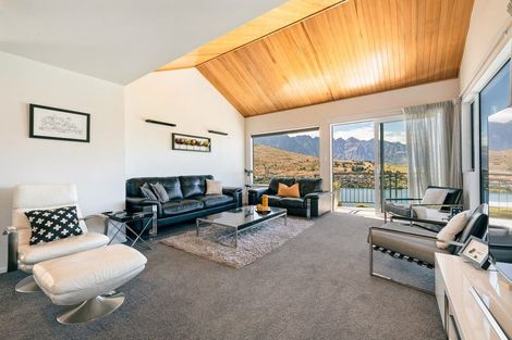 Photo of property in 108 Panorama Terrace, Queenstown, 9300