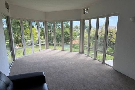 Photo of property in 12 Shortland Place, Havelock North, 4130