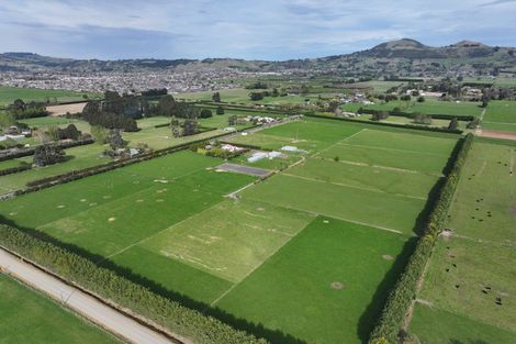 Photo of property in 255 Riccarton Road West, Mosgiel, 9092