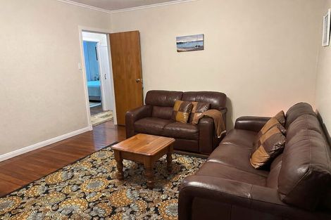Photo of property in 13 Fairdene Avenue, Henderson, Auckland, 0610