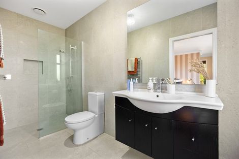 Photo of property in 18 Ernest Place, Brightwater, 7022