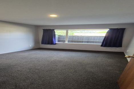 Photo of property in 28 Kirsten Place, Parklands, Christchurch, 8083