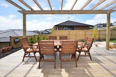 Photo of property in 2 Kiwa Crescent, Gulf Harbour, Whangaparaoa, 0930