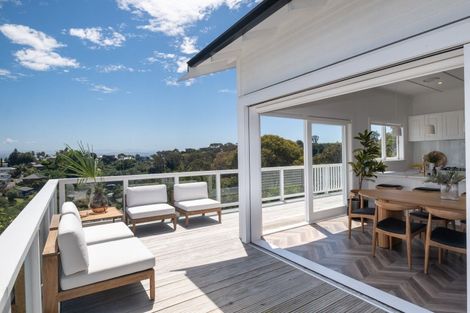 Photo of property in 44 Simla Terrace, Hospital Hill, Napier, 4110