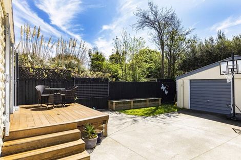 Photo of property in 2/69 Wiggins Street, Sumner, Christchurch, 8081