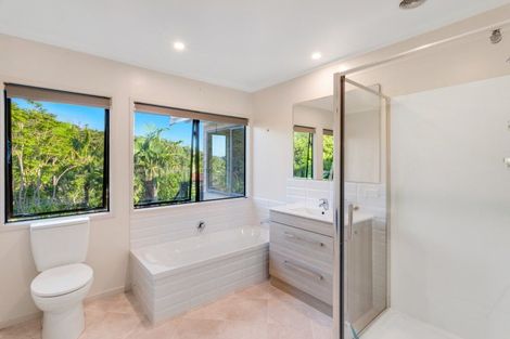 Photo of property in 15 Kakapu Road, Okiato, Russell, 0272