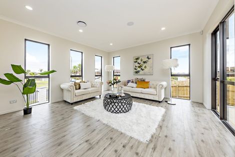 Photo of property in 11 Lavey Road, Flat Bush, Auckland, 2019